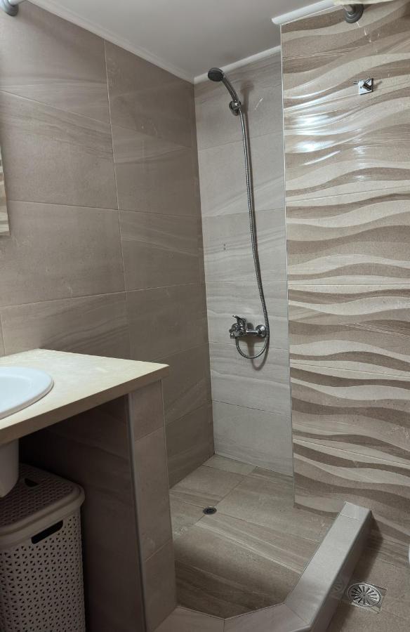 Apartament Καλαισθητο Διαμερισμα Διπλα Στο Μετρο Ateny Zewnętrze zdjęcie